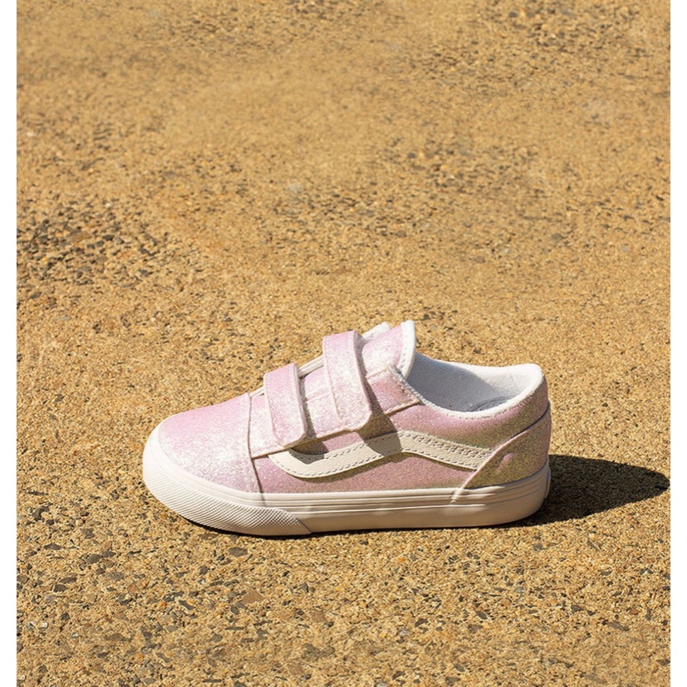 Worn once for a photoshoot